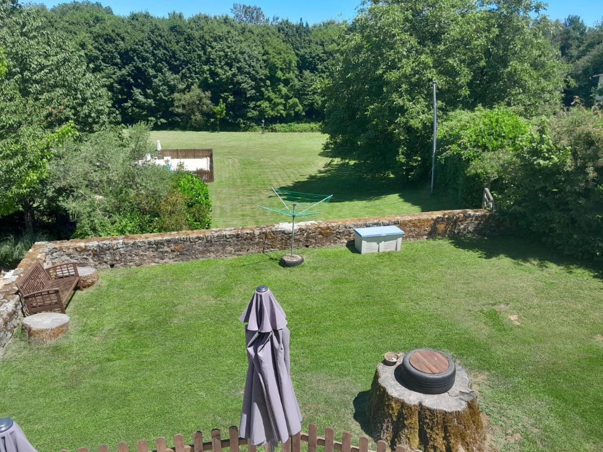 Character 2 Bed Cottage Within Walking Distance Of Bar/Restaurants Piégut-Pluviers Exterior foto